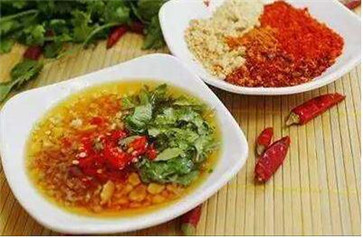 火鍋調(diào)料香油油碟