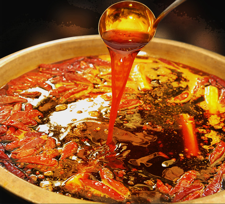 火鍋底料批發(fā)好還是自己炒料好.jpg 火鍋底料批發(fā)好還是自己炒料好.jpg