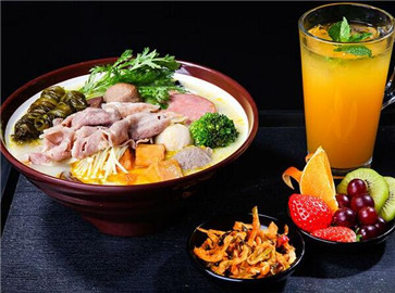 自制簡易麻辣燙做法圖解1